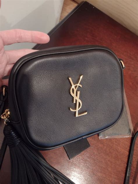 ysl monogram blogger trunk handbag with handle|Saint Laurent Monogram Blogger Bag .